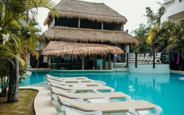 Mak Nuk Village Tulum I - Clothing Optional