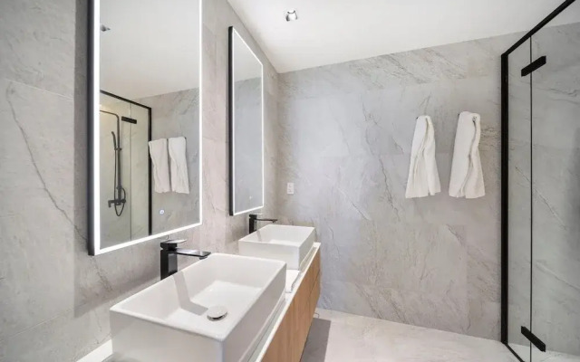 Allure 501 3 Bedroom Apts