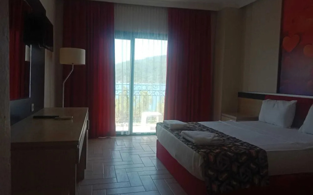 Club Bellamare Beach
