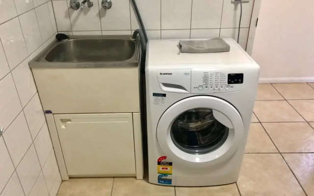 Airlie Beach Pet Friendly 3 Bedrooms