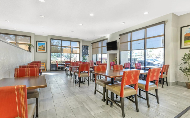 Comfort Suites Nacogdoches