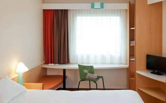 ibis Hotel Köln Centrum