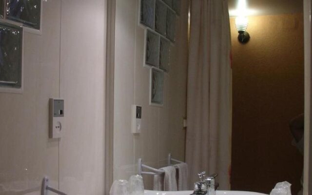 Hostellerie Le Mirabeau