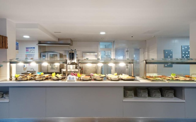 Apartamentos Blue Star