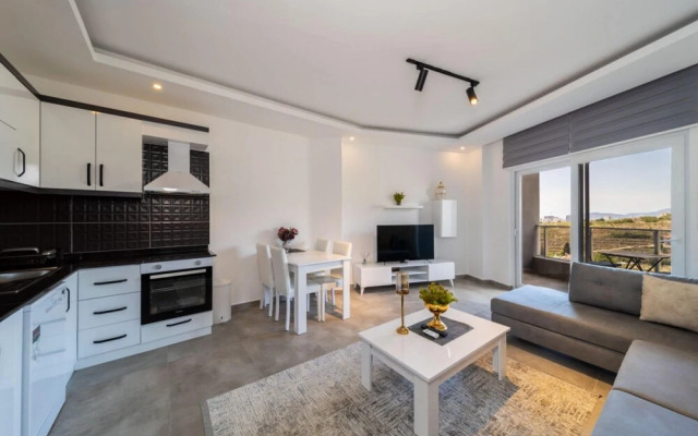 Lovely Flat With Shared Pool and Balcony in Alanya