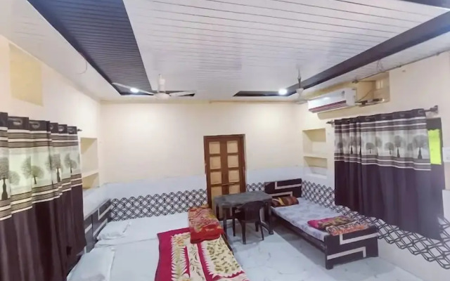 Laxmi Bhawan Dharamshala Mathura