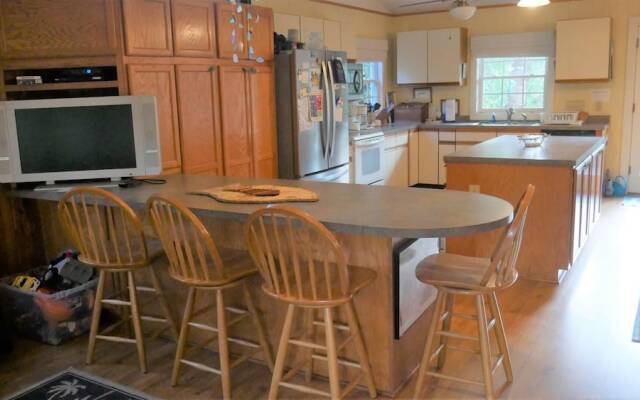 Palmetto House - 4 Br Home