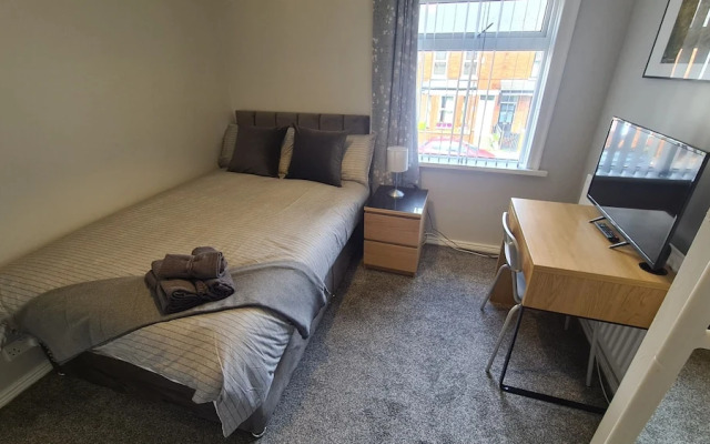 Ravenhill Town house  Belfast