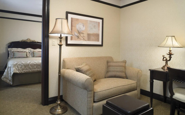 The Lucerne Hotel