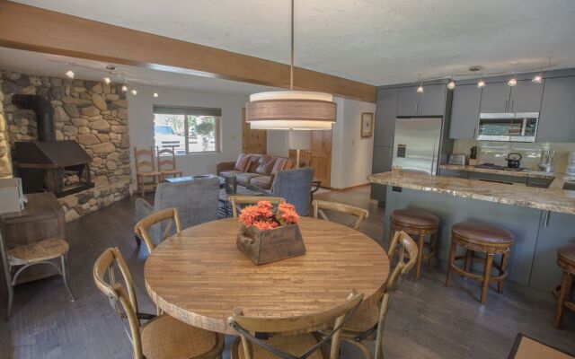 Pennay's at River Run