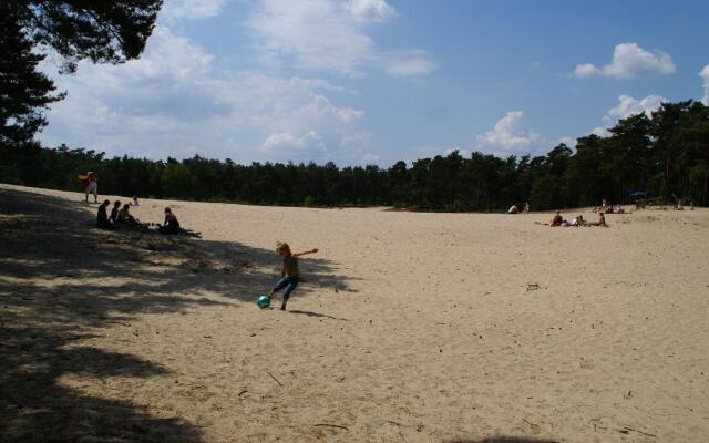 Holiday Home Buitenplaats Berg With 5 Rooms