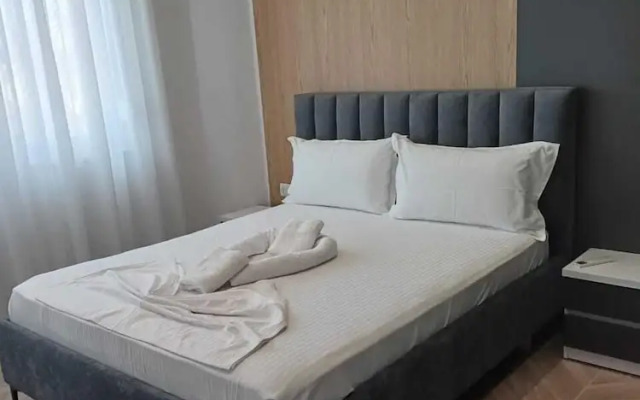 Regal Luxury Apartments