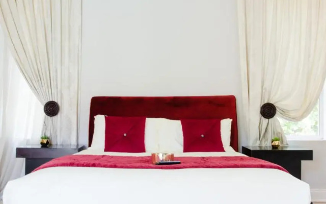 The Houghton Villa