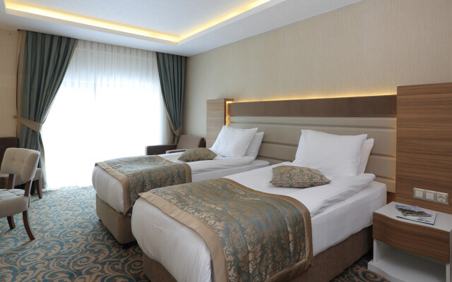 Cam Thermal Resort Spa Convention Center