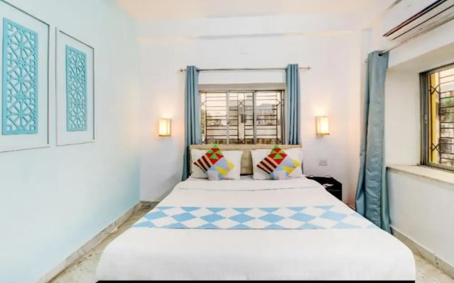 Goroomgo Priyanshu Guest House Ruby Kolkata