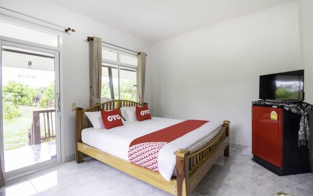 999 Baan Pak Rom Ruen