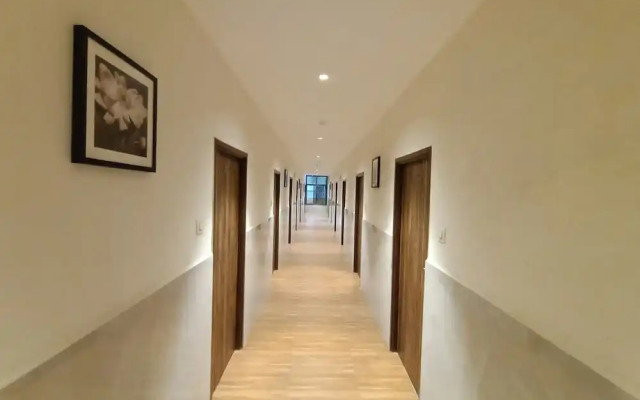 Hotel Moon Lite Residency Marve Malad