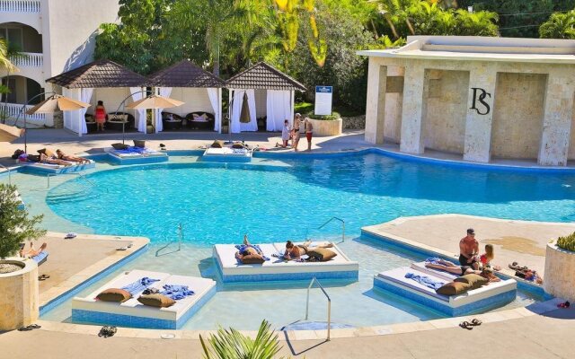 Presidential Suites Self Catering Punta Cana