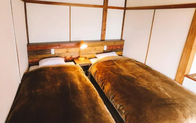 KUSHIRO GUESTHOUSE COOK A DOODLE DOO - Hostel