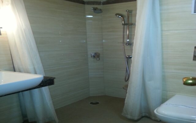 Summit Oriental Boutique Hotel