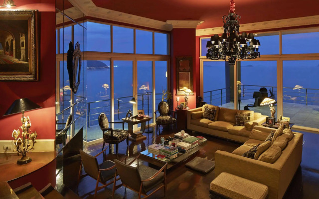 La Suite by Dussol