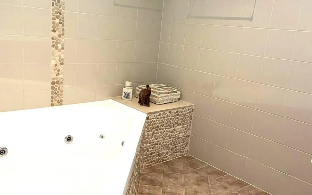 Hannah's Place in the heart of Lovedale