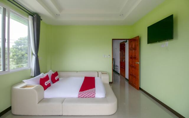 OYO 956 Thachang Resort