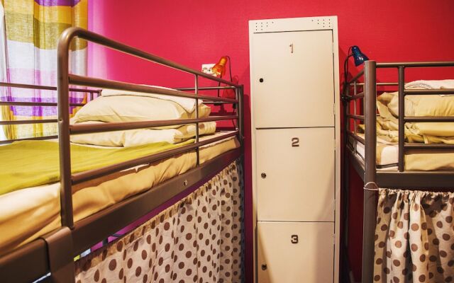 Hostel Pop-Art