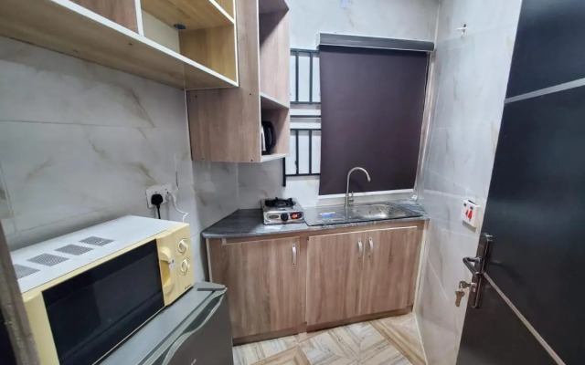 Awesome 1-Bed Apartment With FREE WIFI and 24hrs Power Supply