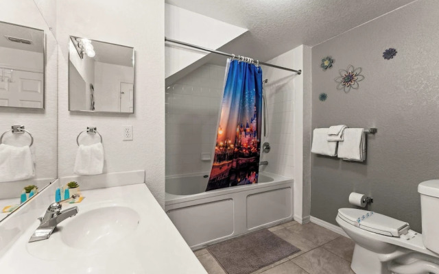 Enchanted At 7 Dwarfs Lane