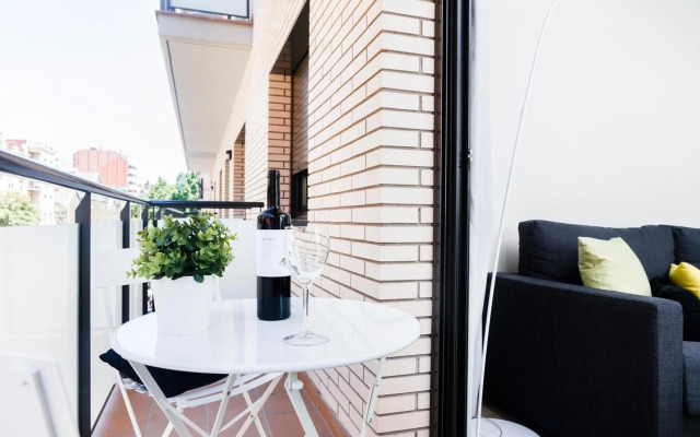 Feelathome Plaza Apartments