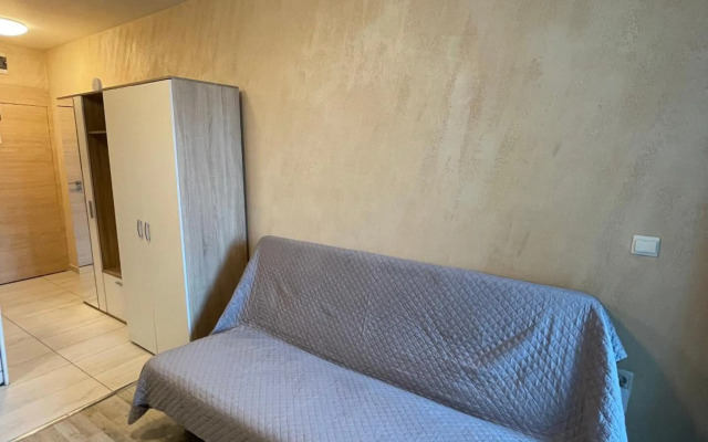 Colonel apartment 845