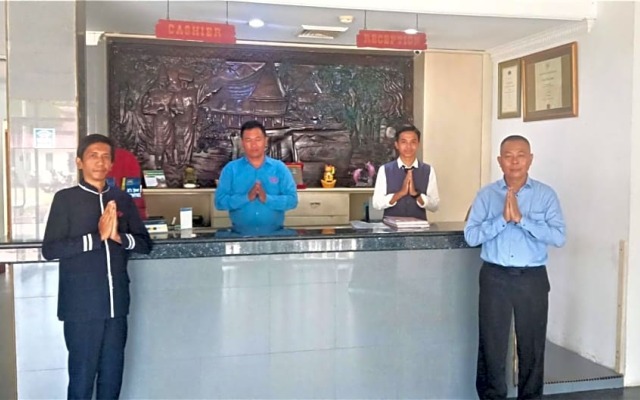 RR Wisata Indah Hotel