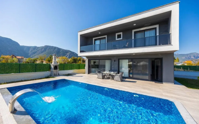 Villa Grand Yasar 2 in Ok Ular
