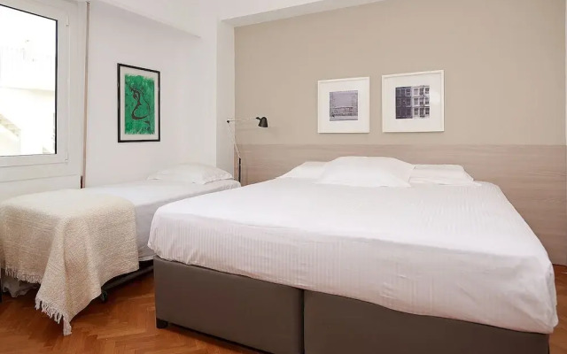 Parthenon Apartment