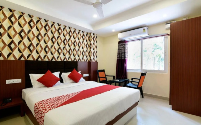 Sm Hotel By OYO Rooms