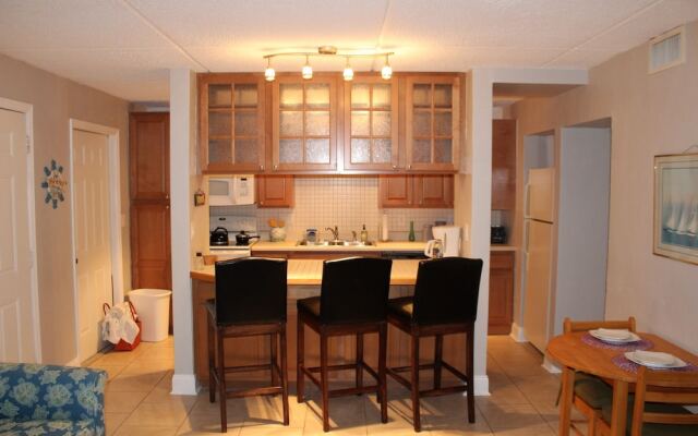 Seaside Hideaway 1 Bedroom Condo