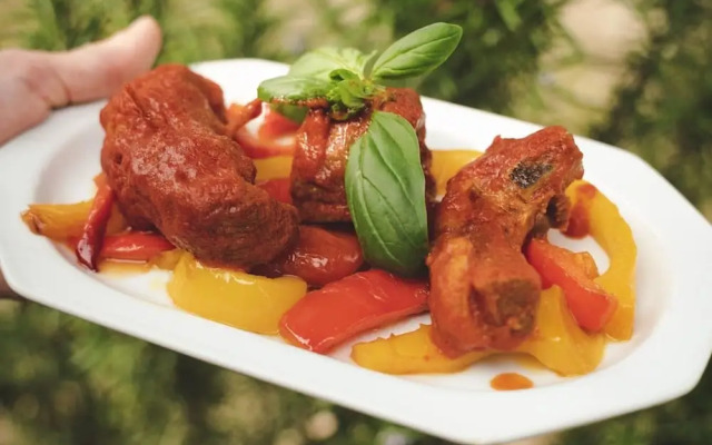 Welcoming Mobile Home in Marina di Altidona With Shared Pool