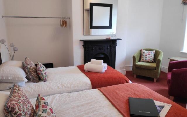 Dolly Waggon Guest House