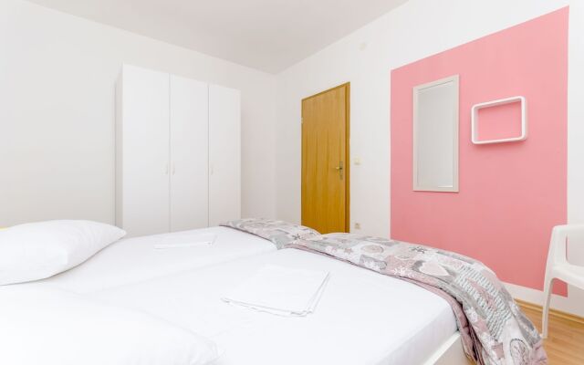 Apartman Mart