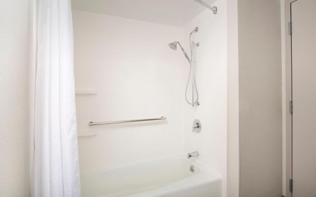 Holiday Inn Express Andover North-Lawrence by IHG