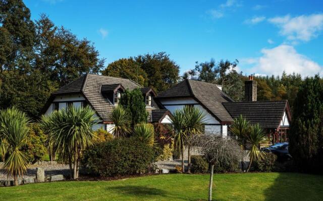 Tudor Lodge