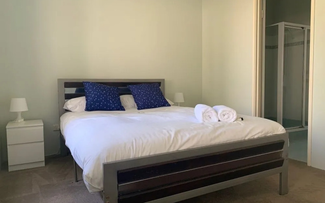 Views on Spencer – Guest Rooms – Albany