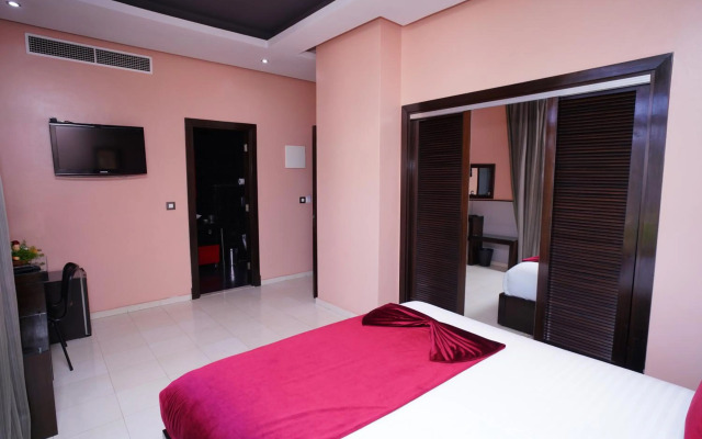 Hotel La Capitale