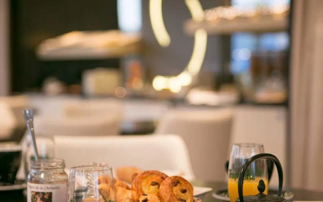 Le Colisée Hôtel & Spa