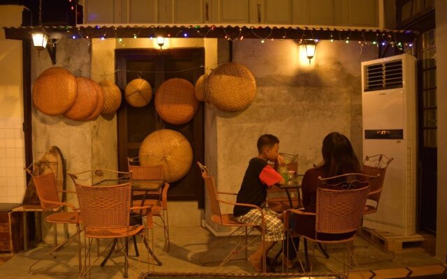 21 Hostel