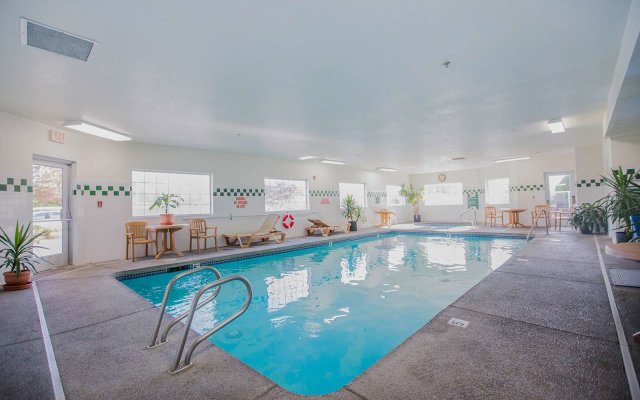 Red Lion Inn & Suites McMinnville