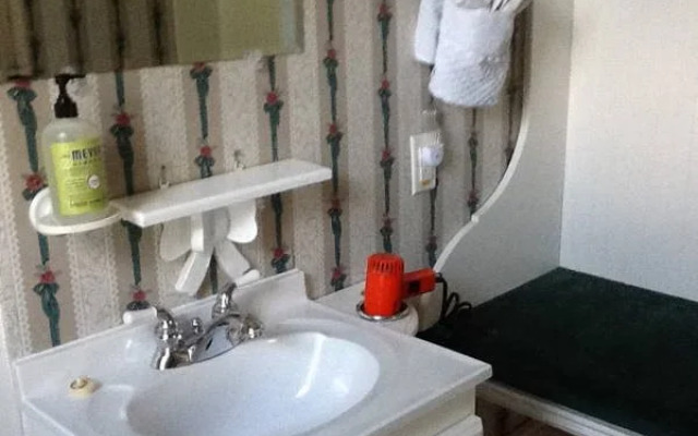 At the Turret Bed & Breakfast