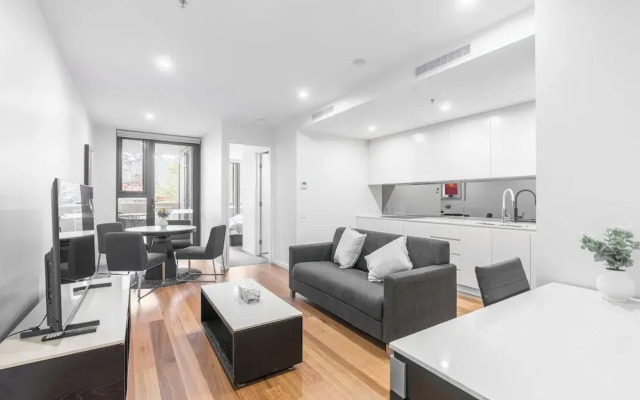 Serain Residences Canberra Centre
