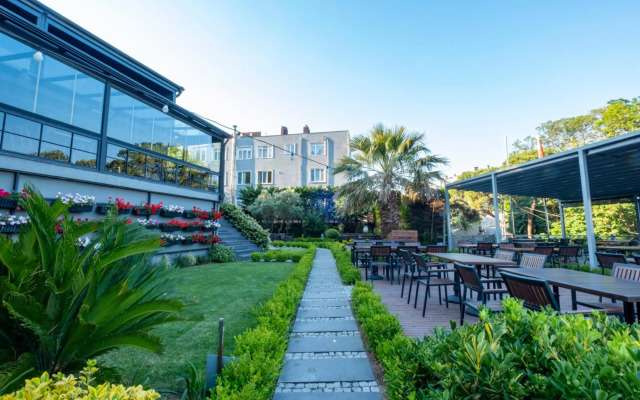 Kilya Hotel